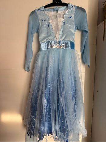 Robe reines de neige et accessoires