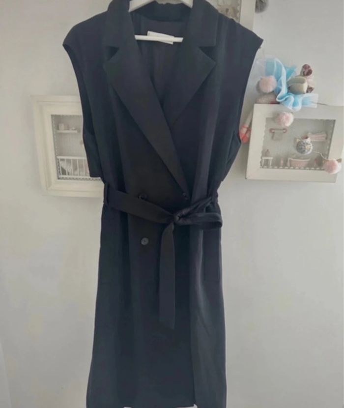 Tranch sans manches / robe