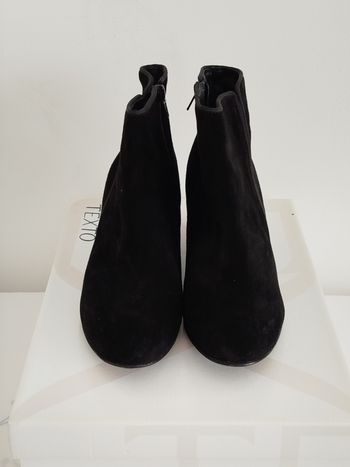 Bottines noires à talons compensés 8cm en daim Texto taille 38 