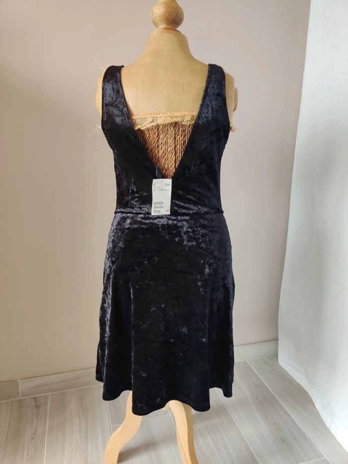 Robe noire en velours