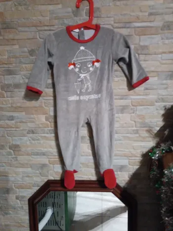 Pyjama velours gris rouge 18M