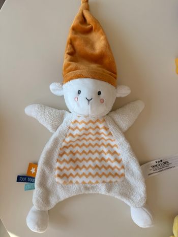 Doudou mouton / agneau blanc et ocre – très doux TAO