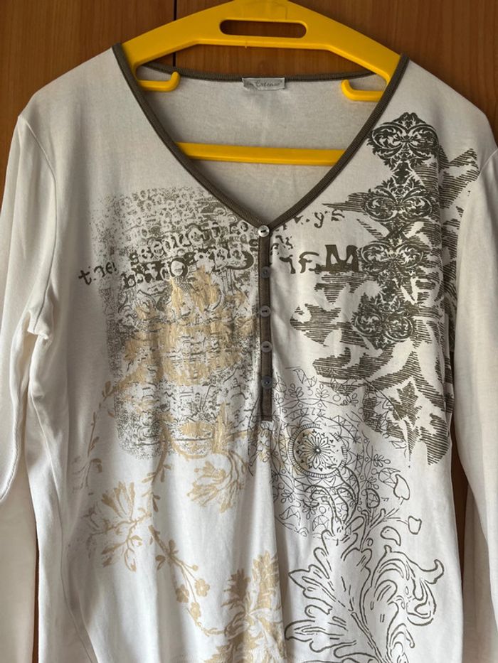 Top blanc à manches longues taille 46/48 - photo numéro 2