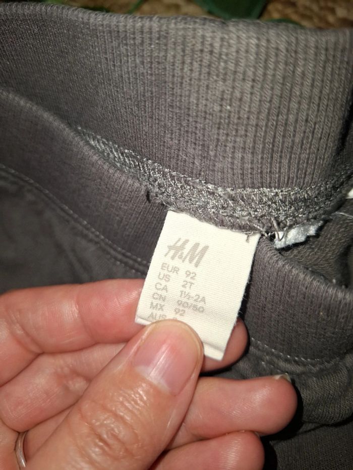 Ens h&m 2 ans - photo numéro 8