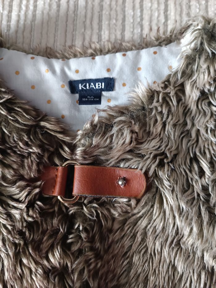 Veste sans manche T 5 ans - photo numéro 2