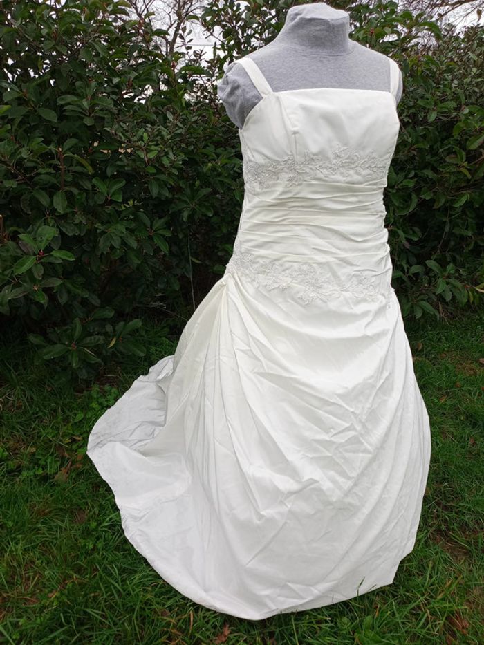 robe de mariée taille 48/50 - photo numéro 5
