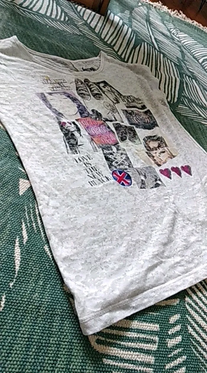 T shirt cache cache