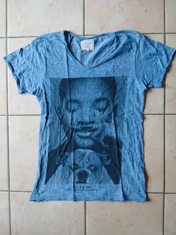 Tee-shirt