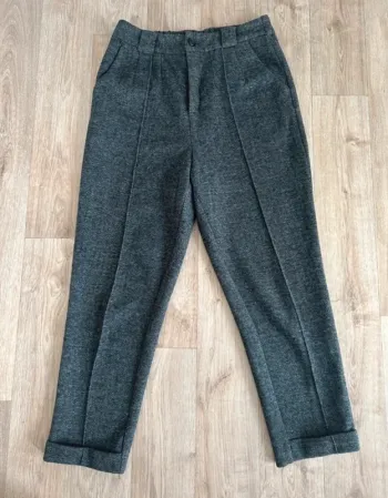 The korner pantalon d’hiver gris en laine, taille 40