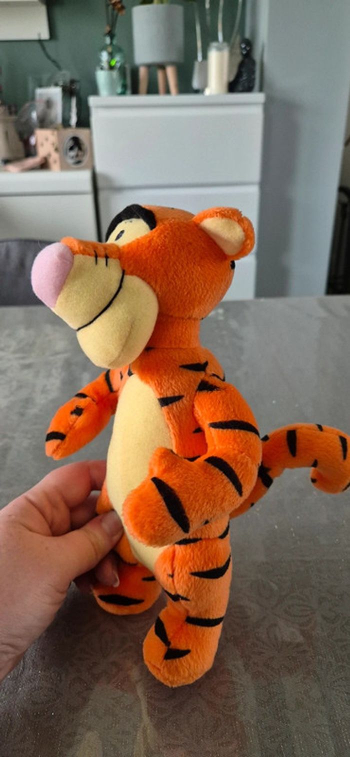 Peluches Winnie,  tigrou, Éphélant,  Bourriquet et maître hibou Disney - photo numéro 12