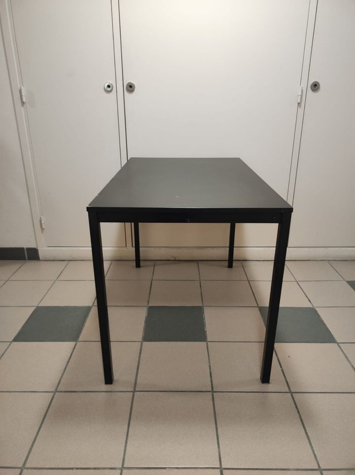 Table noire ikea - photo numéro 2