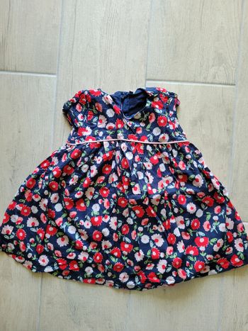 Robe à manches courtes motif fleurs 2 ans 