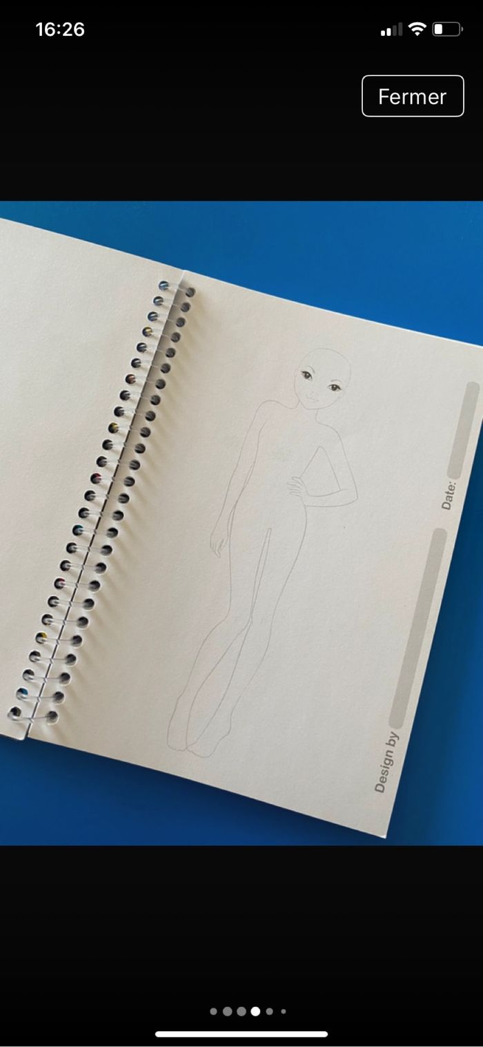 Cahier coloriage dessins Top Model - photo numéro 4