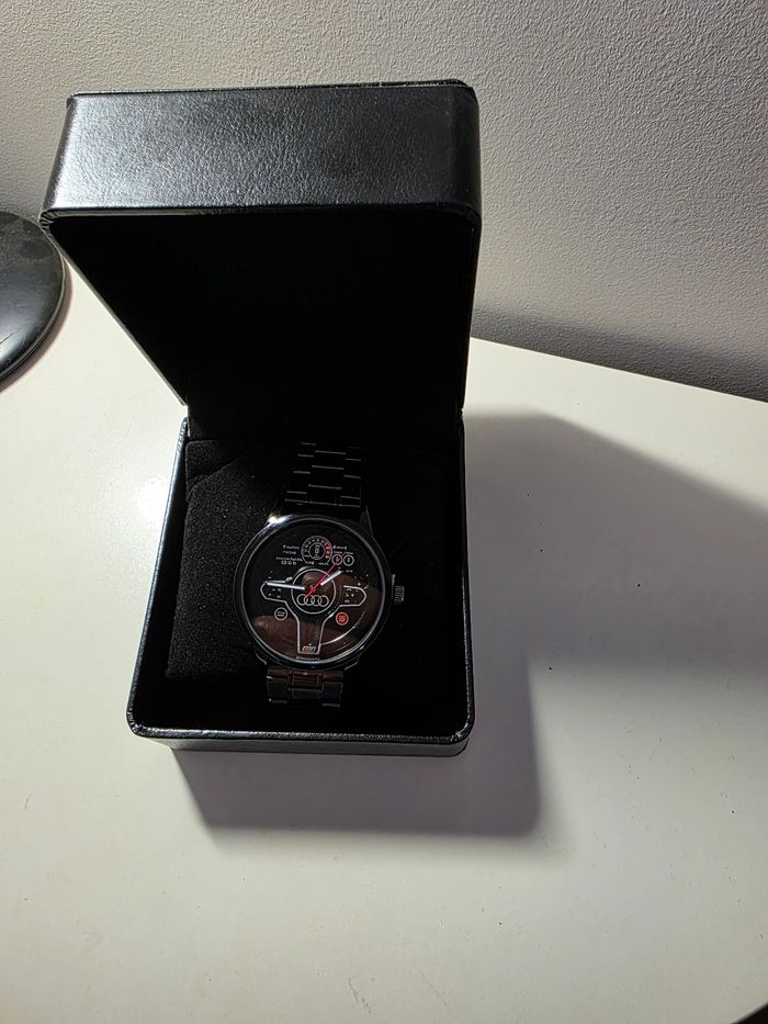 Montres hommes Audi - photo numéro 10