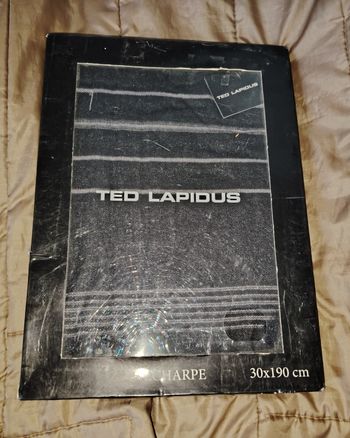 Écharpe Ted Lapidus