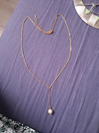 Collier pendant doré