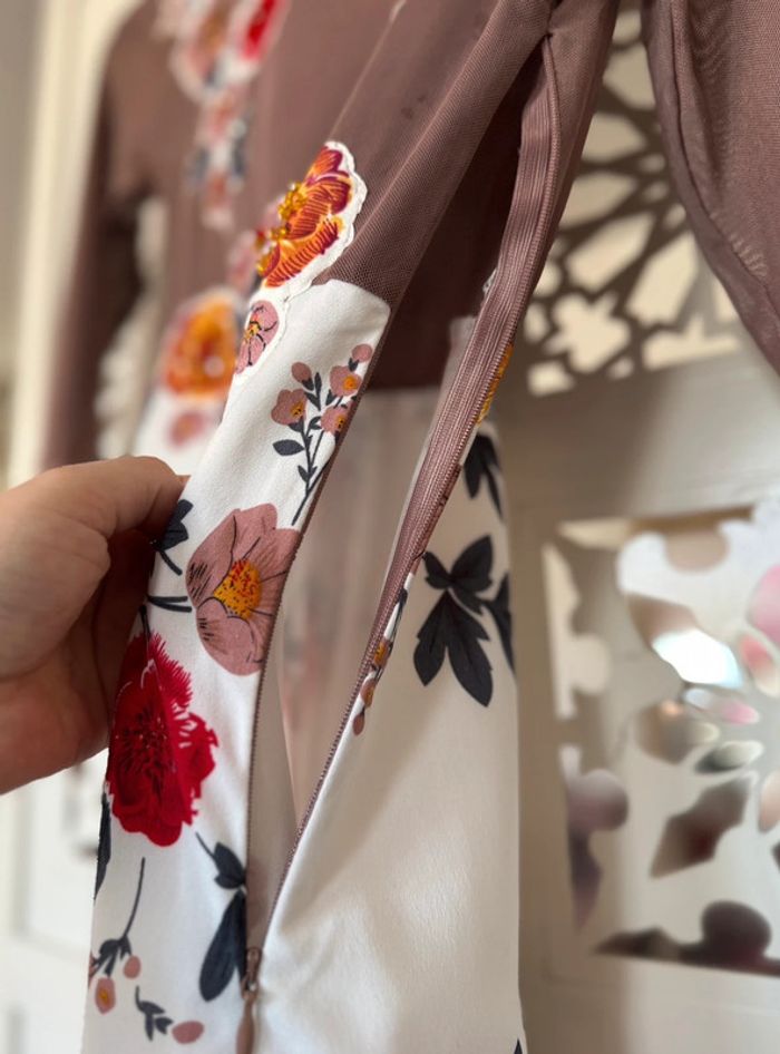 Robe fleurie brodée de perles Print Flowers Dress Size S - photo numéro 9