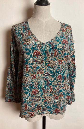 Blouse verte à motifs Caroll 36