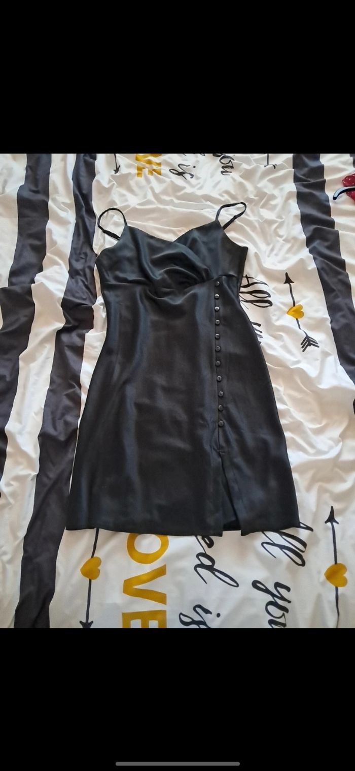 Robe noire