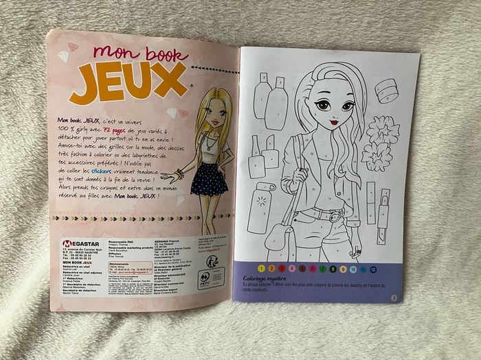 Magazine enfants Mon book jeux + stickers (1€) - photo numéro 2