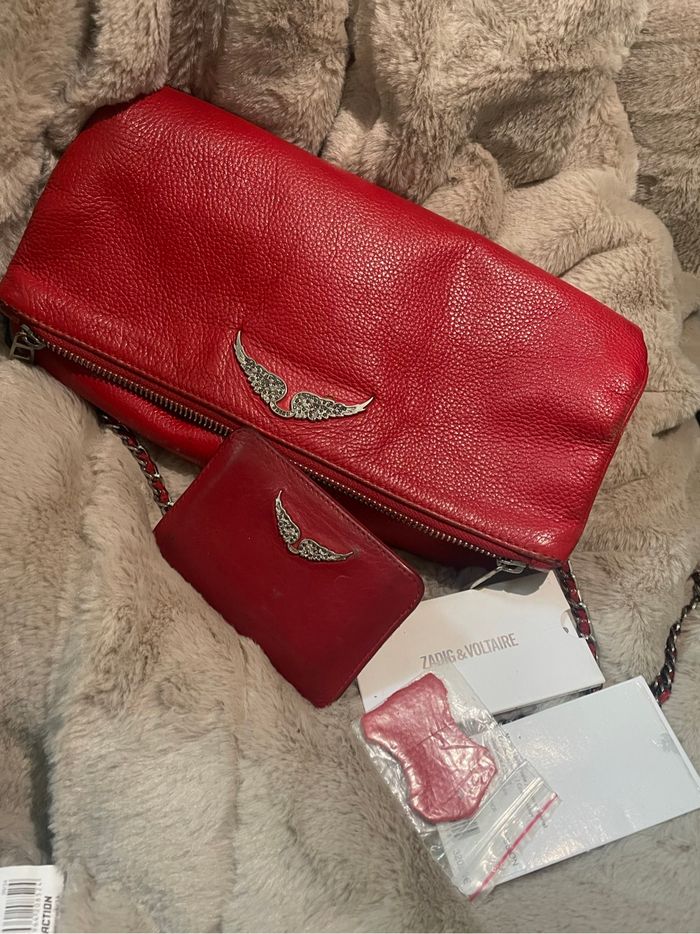 Sac zadig et voltaire rouge avec son porte carte