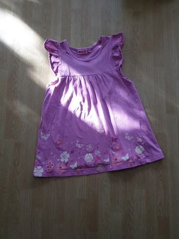 Tee shirt fleurs et papillons