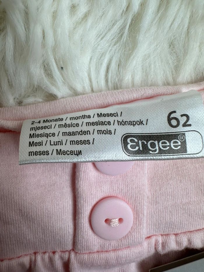 Robe rose ergee taille 2-4 mois - photo numéro 2