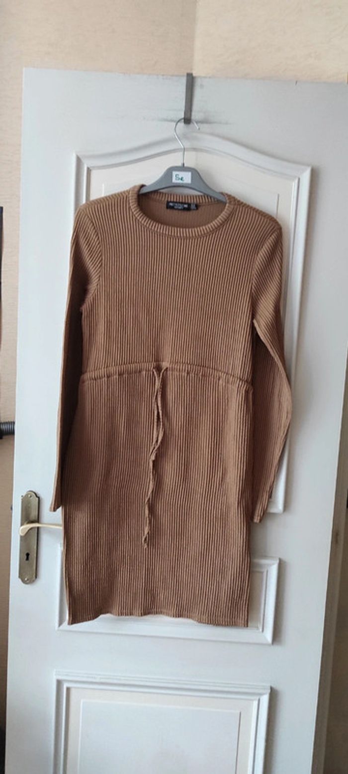💐Robe d'hiver  de grossesse - PrettyLittleThing - taille 38 - Très bon état 💐
