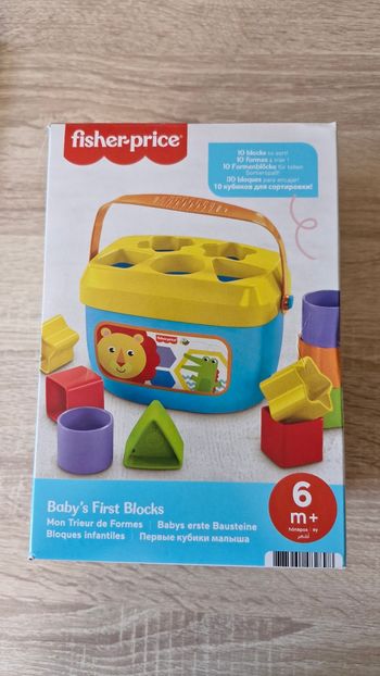 Jeu d'éveil Mon trieur de formes Fisher-Price 6 mois et plus