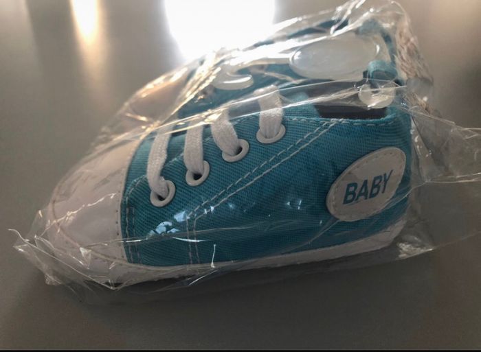 Chaussures bébé taille 13 - photo numéro 2