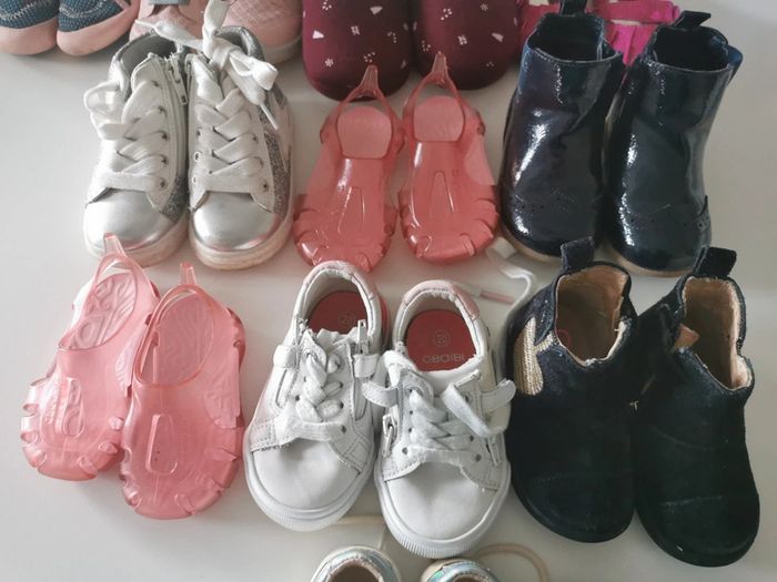 Lot paires chaussures bébé du 19 au 25 - photo numéro 3