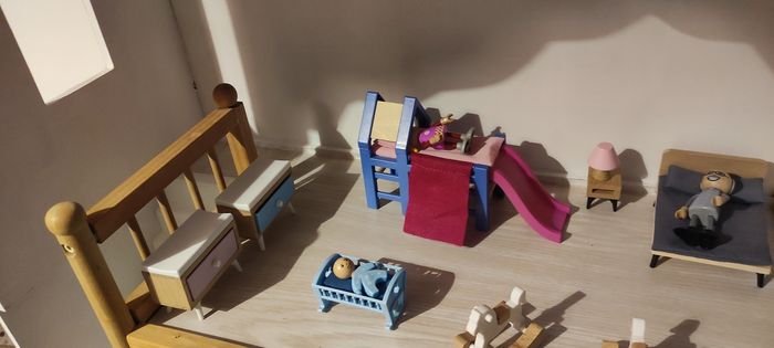 Maison de poupée - photo numéro 3