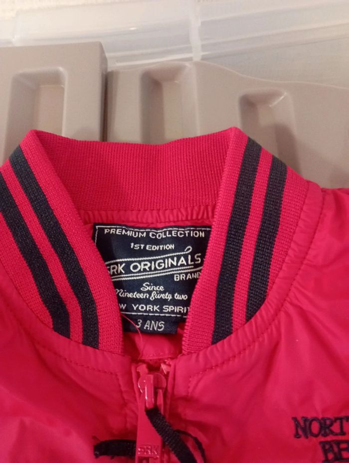 Veste enfant neuve - photo numéro 2