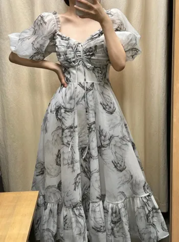 Robe longue tendance avec imprimé à l'encre à la taille