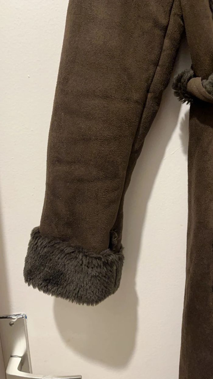 Magnifique manteau marron taille 1 intérieur polaire extérieur toucher peau de pêche - photo numéro 4
