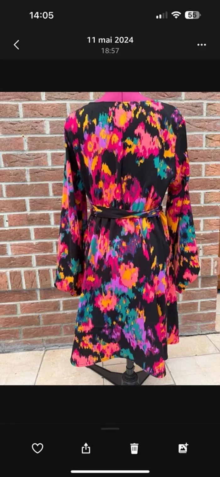 SHEIN Frenchy Robe ceinturée à imprimé à manches bouffantes - photo numéro 2