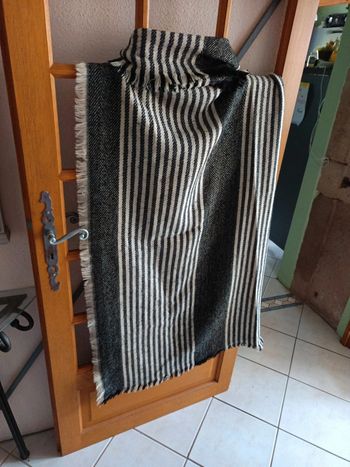 Carré lainage 130 cm