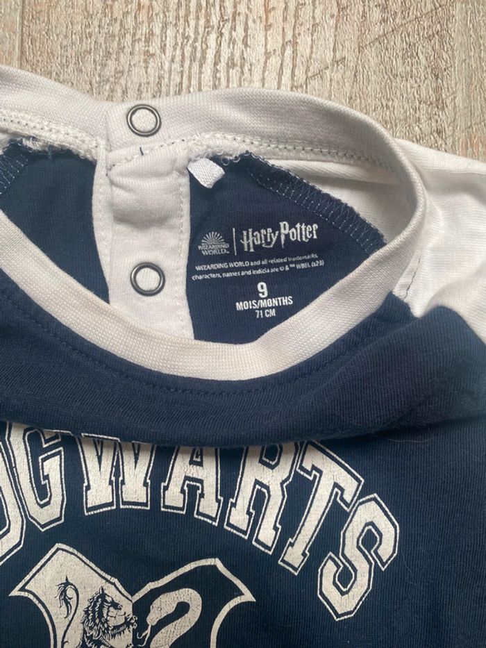 T-shirt Howgarts / Poudlard - 9 mois - photo numéro 2