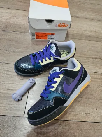 Très belles Nike Air Mogan 2, noirpurple, pointure 37,5
