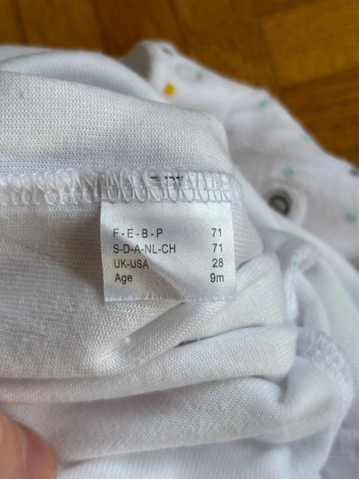 Ensemble pyjama + veste R mini 9 mois neuf - photo numéro 10