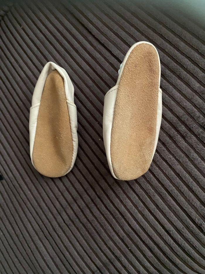 Chausson taille 21 - photo numéro 2