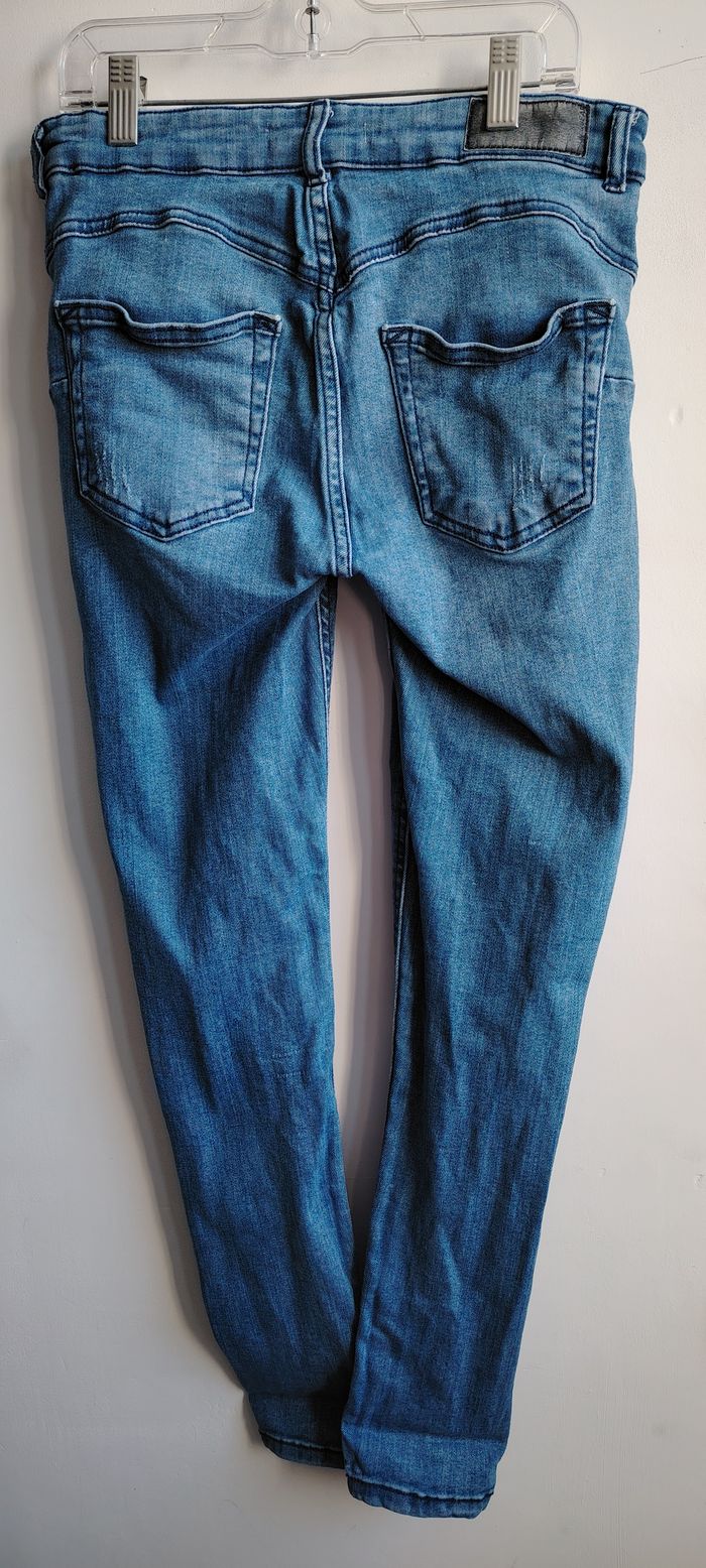 Jean destroy bleu PULL&BEAR – Taille 38 - photo numéro 3