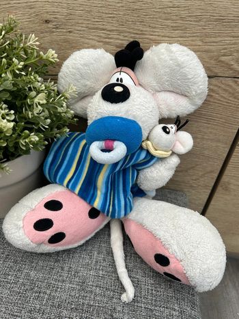 Peluche Diddl bébé avec doudou