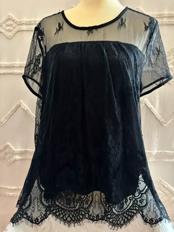 Haut noir en dentelle Teddy Smith – taille 3