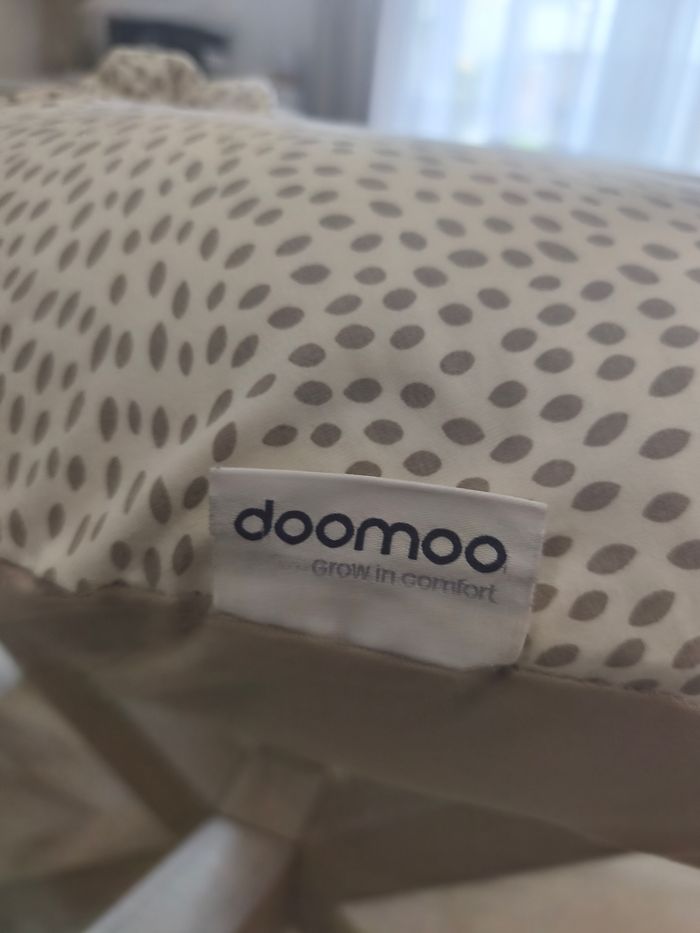 Coussin d'allaitement Doomoo - photo numéro 4