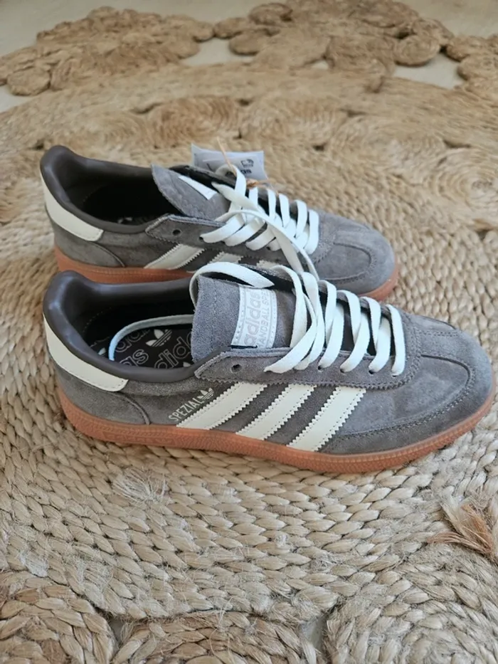 Baskets adidas
