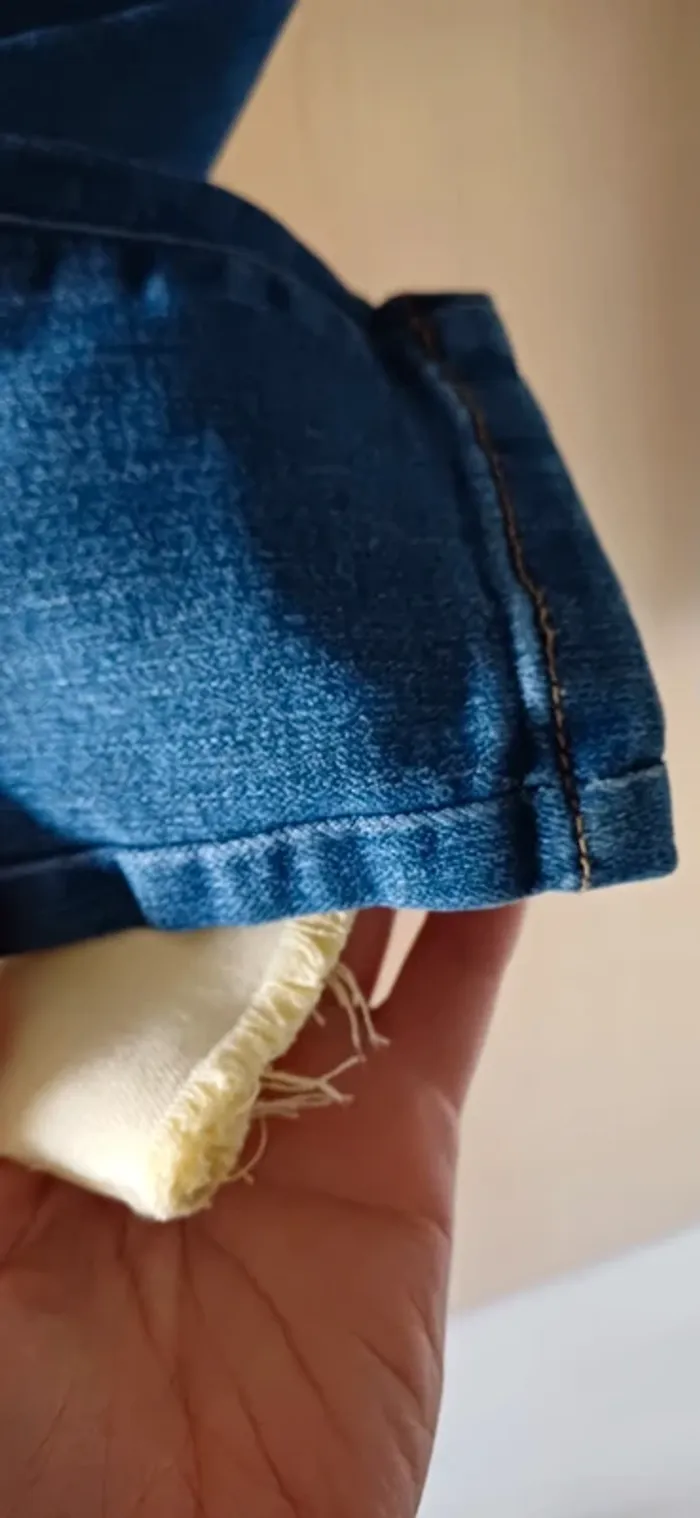 Lot de 2 jeans taille 36 – Très bon état - photo numéro 3