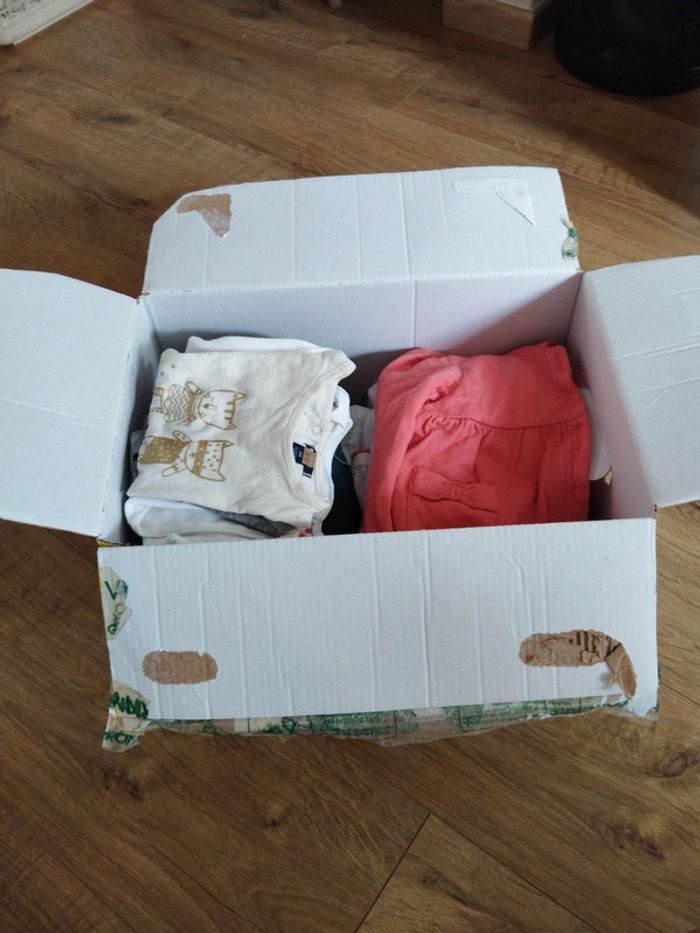 Carton complet 6 mois - photo numéro 2