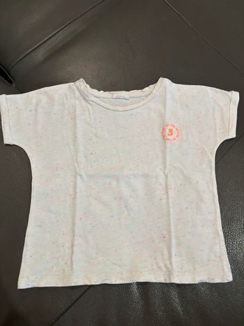 T-shirt manches courtes taille 5 ans
