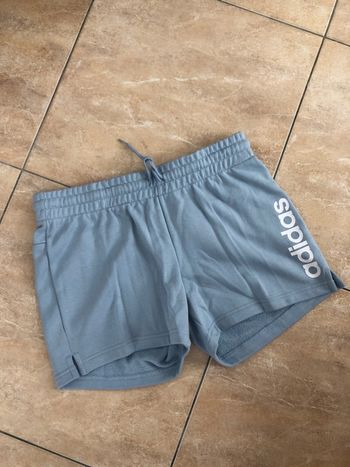 Short adidas